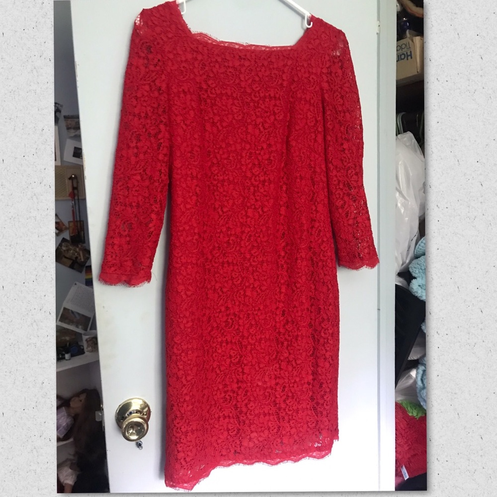 NWOT Adrianna Papell Red Lace 8P Dress